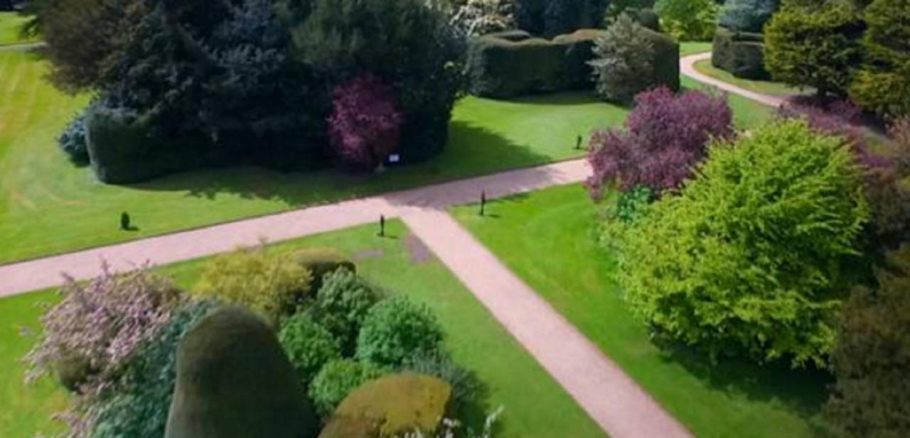 Stoke Rochford Hall Грантем Экстерьер фото